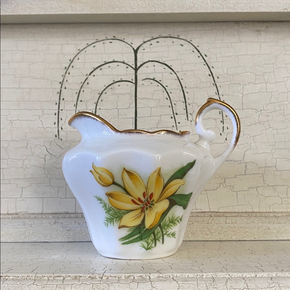 Vintage SALISBURY Bone China Creamer w/Gilding & Floral Design